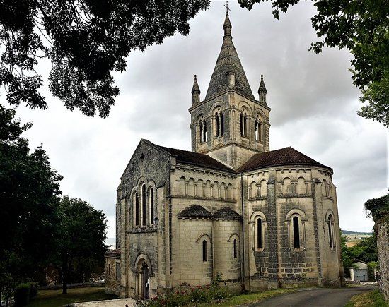 église Saint-Romain de Villebois-Lavalette