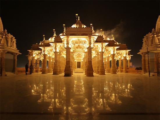 Baps Shri Swaminarayan Mandir
