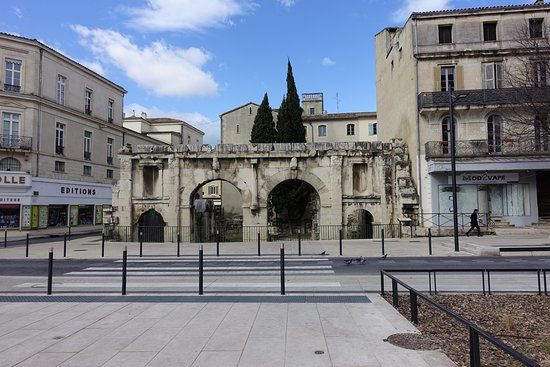 porte d'Auguste