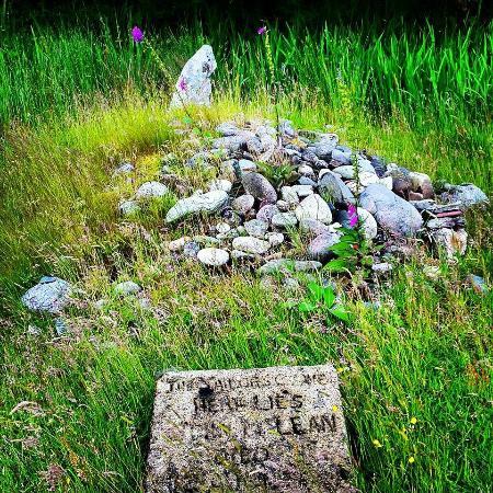 The Sailor's Grave