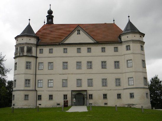 Schloss Hartheim