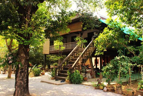 Mrs Bun Roeung's Ancient House