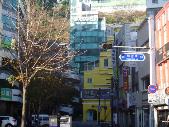 Forty Steps Cultural Center