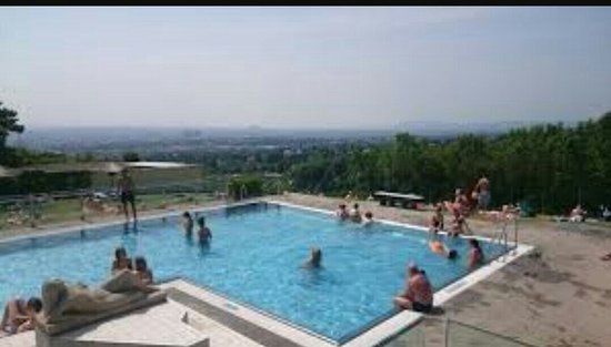 Krapfenwaldbad Outdoor Pools