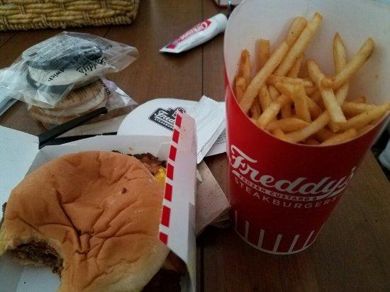 Freddy's Frozen Custard & Steakburgers