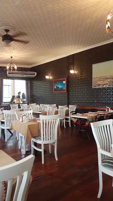 Midtown Restaurant & Bar