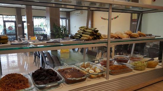 Rumah Makan Khas Sulawesi