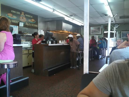 White Front Breakfast House