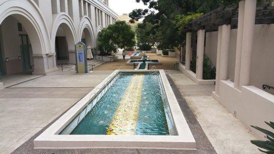 Ventanas Restaurant & Bar