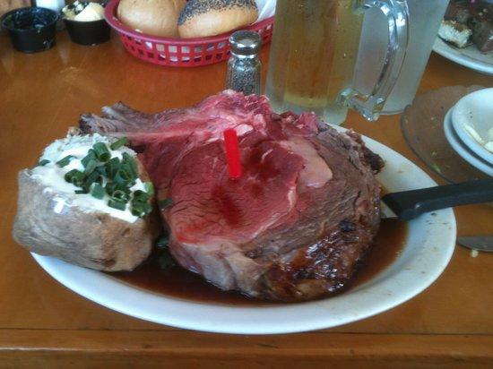 Martins Restaurant & Lounge