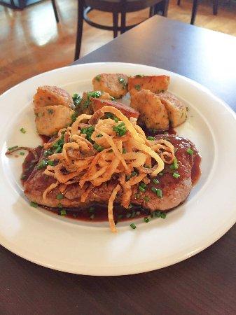 Restaurant Vienna by Wurcher