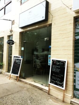 il napolitano cafeteria