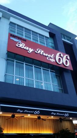 Baystreet 66