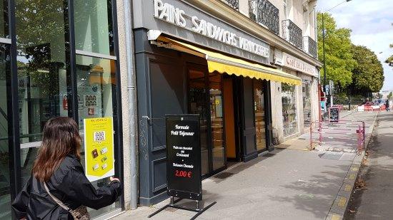 Patisserie De La Gare