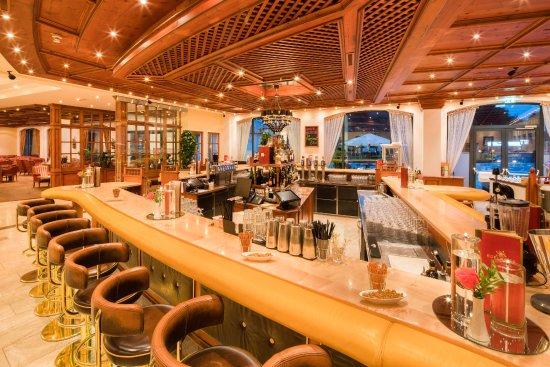 Edelweiss Bar & Lobby