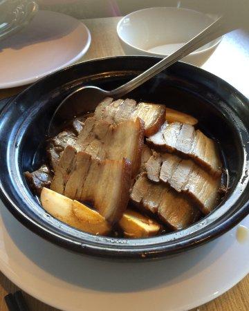 Teo Restaurant & Bar