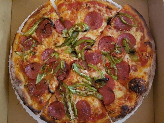 Pizzeria Charlie Braun