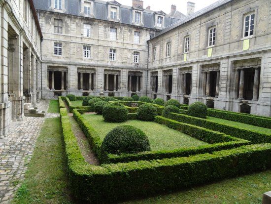 Abbaye Saint-Vincent