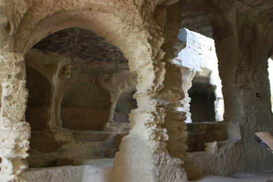 Abbaye de Saint-Roman