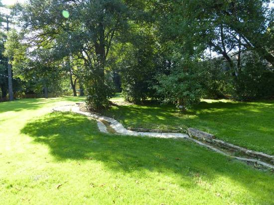 Le Jardin Des Oules