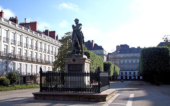 Statue Général Cambronne