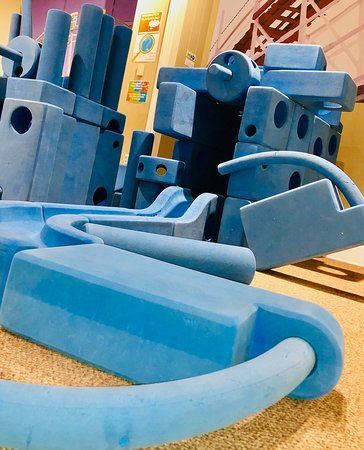 The Santa Cruz Children's Museum of Discovery