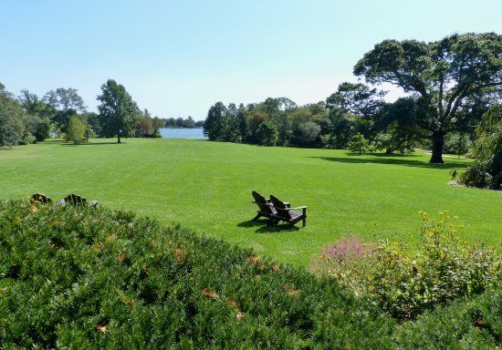Bayard Cutting Arboretum State Park