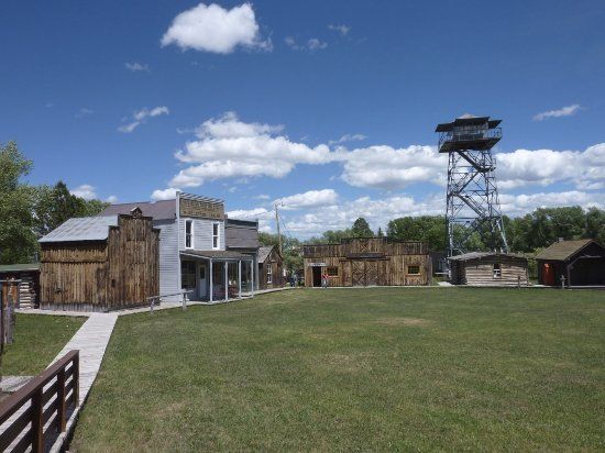 Grand Encampment Museum
