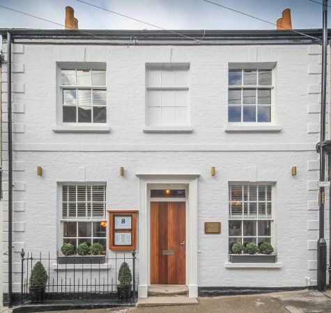 Paul Ainsworth at No 6