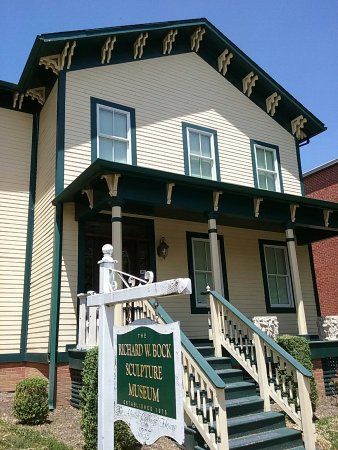 Richard W. Bock Sculpture Museum
