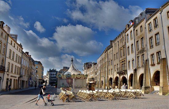 Place Saint-Louis