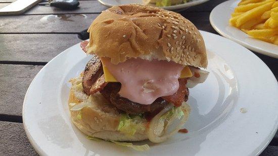 Comics Food Bar & Takeaway