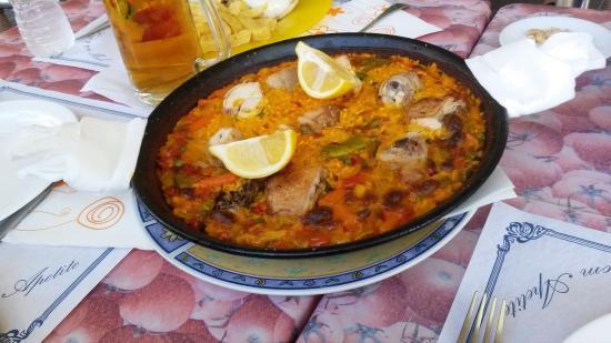 El Parallel Pizzeria