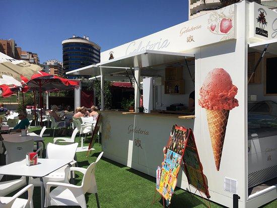 Las Palmeras Chiringuito