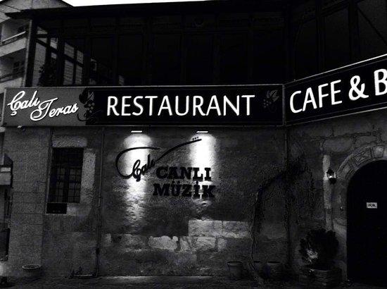 CalI teras Restaurant