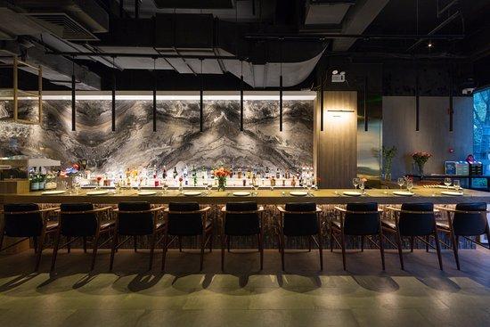 Jstone. Italian Kitchen & Bar