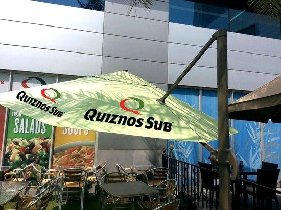 Quiznos Subs