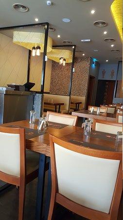 Paramount Restaurant