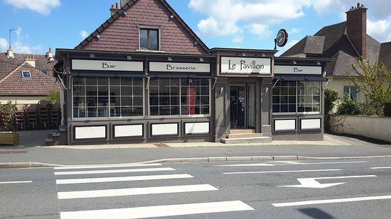 Le Pavillon
