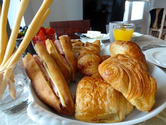 Le Grenier a Pain Abbesses