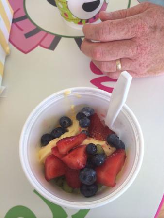 Sweet Frog 28th Street Oceanfront