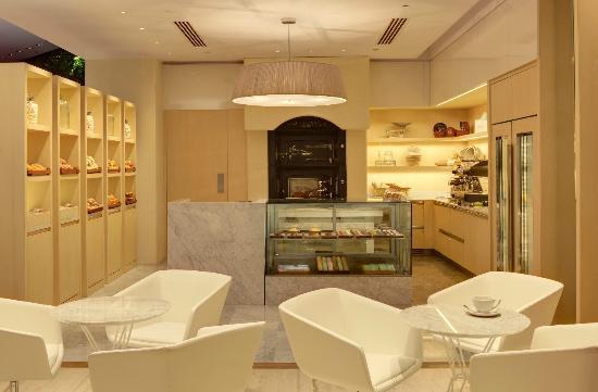 Amado Pasteleria Artesanal & Dulceria