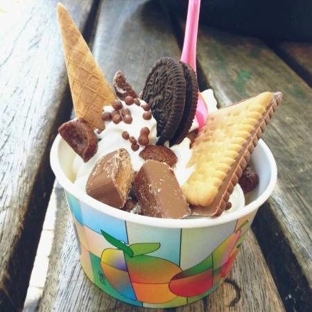 Yeah Vomero Gelateria & Yogurteria Fai Da Te