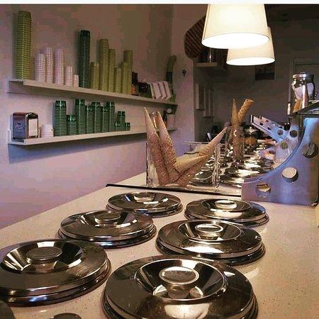 Gelateria Tuffo 13