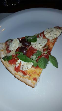 Bar & Pizzaria Quintal Do Barao