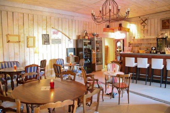 La Grange Bar à Vin Cave