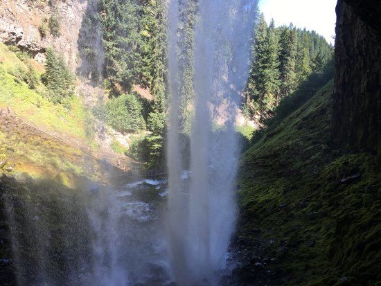 Tamanawas Falls Trail