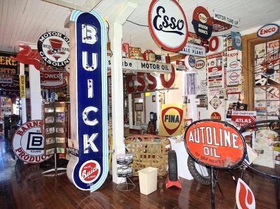 Beroth Oil & Gas Memorabilia Museum