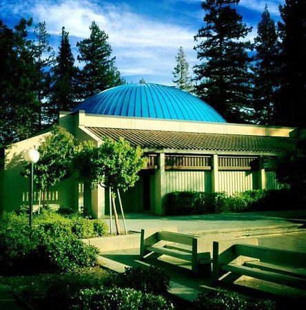De Anza College Fujitsu Planetarium