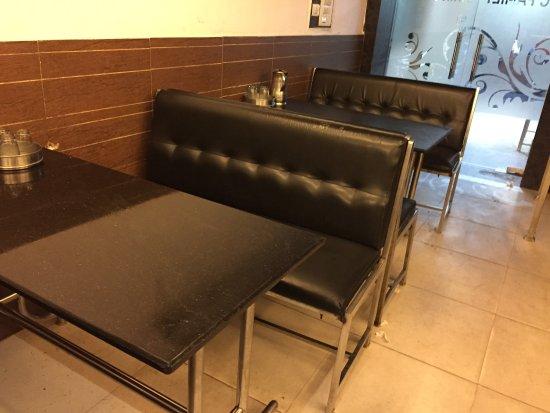 Hotel Armaan Restaurant